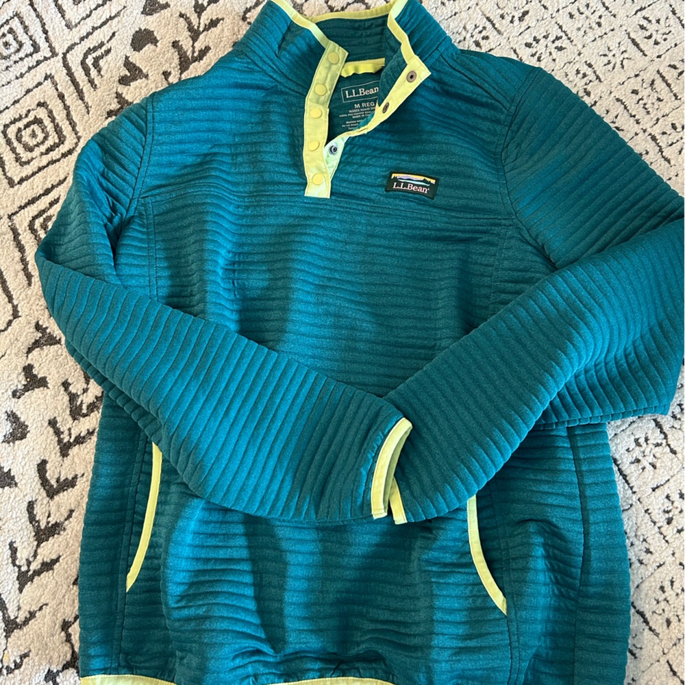 Women’s L.L.Bean pullover